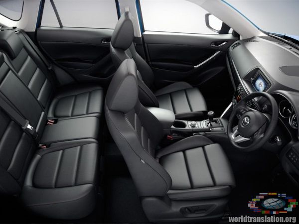 Mazda CX-5 Supreme cabin