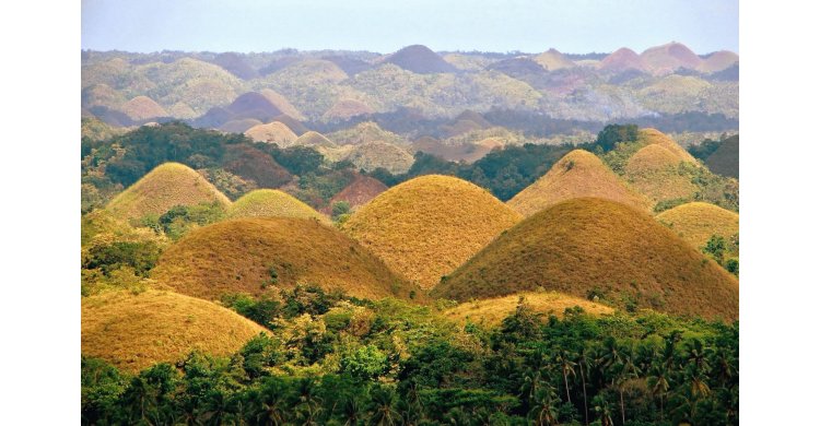 Шоколадные холмы Филиппин
