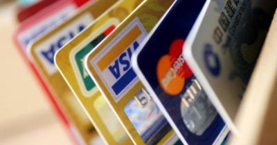 Дебетовые vs кредитные карты